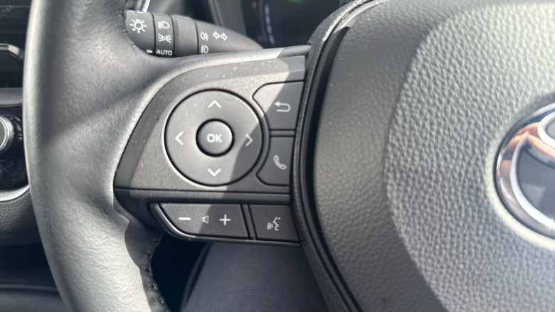 Toyota Corolla Petrol 1.8 VVT-i Hybrid Commercial Auto